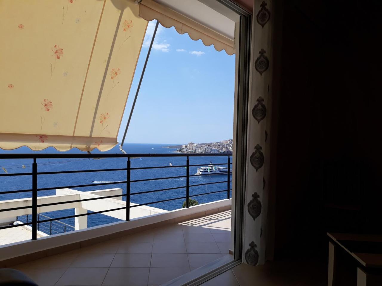 Esmeralda Apartaments Sarandë Exteriör bild